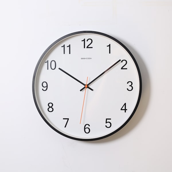 Minimalist Wall Clock - Image 1
